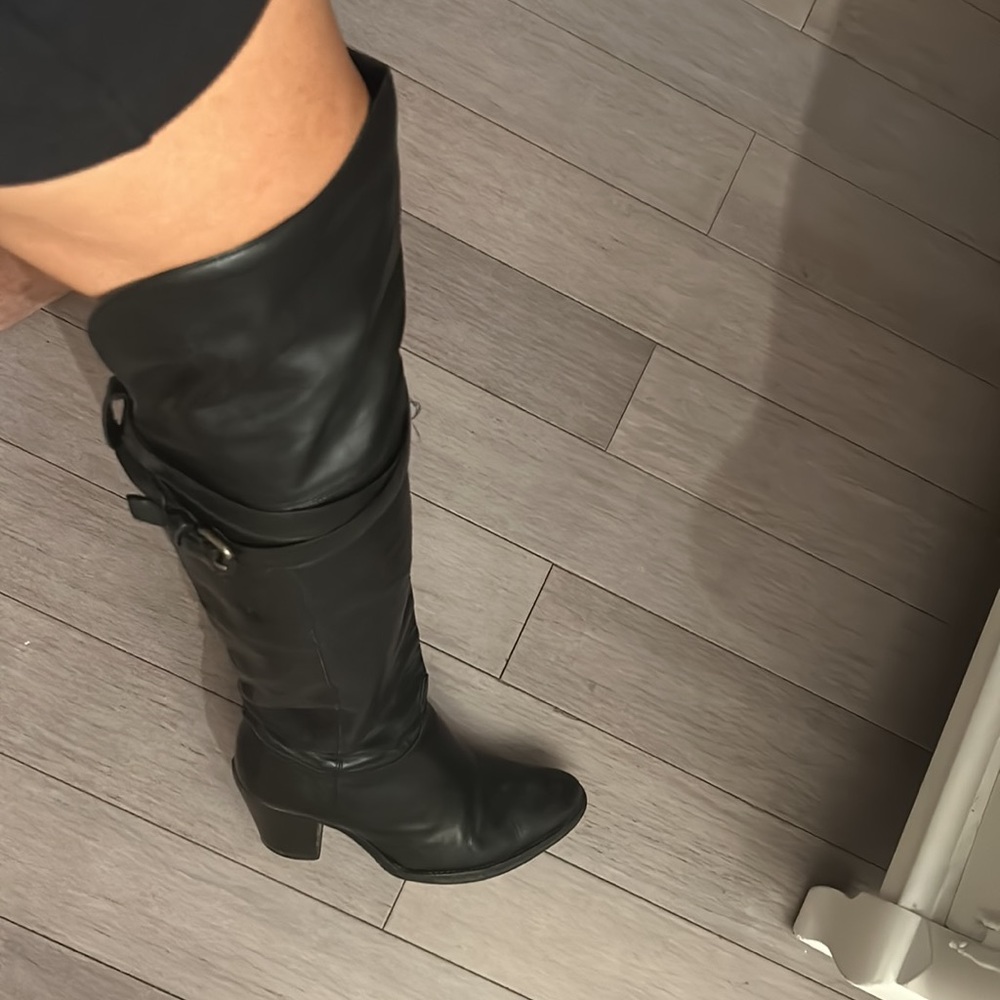 π― leather boots. - Picture 4 of 4